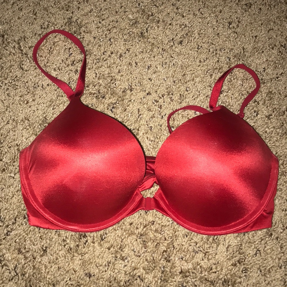 Bright red bra. Like New